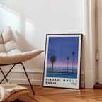 Hiroshi Nagai City Lights poster visualiserad på vägg – från Posternord i hög kvalitet