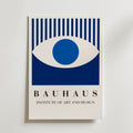 Bauhaus Blue Eye – stilfullt konsttryck från Posternord, tryckt på matt finpapper i hög tryckkvalitet