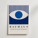 Bauhaus Blue Eye – stilfullt konsttryck från Posternord, tryckt på matt finpapper i hög tryckkvalitet